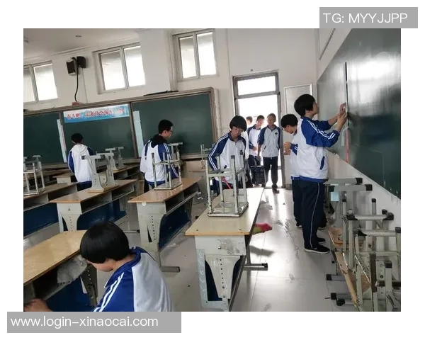 朱旭航的成长之路：从青涩少年到行业领军人物的奋斗故事